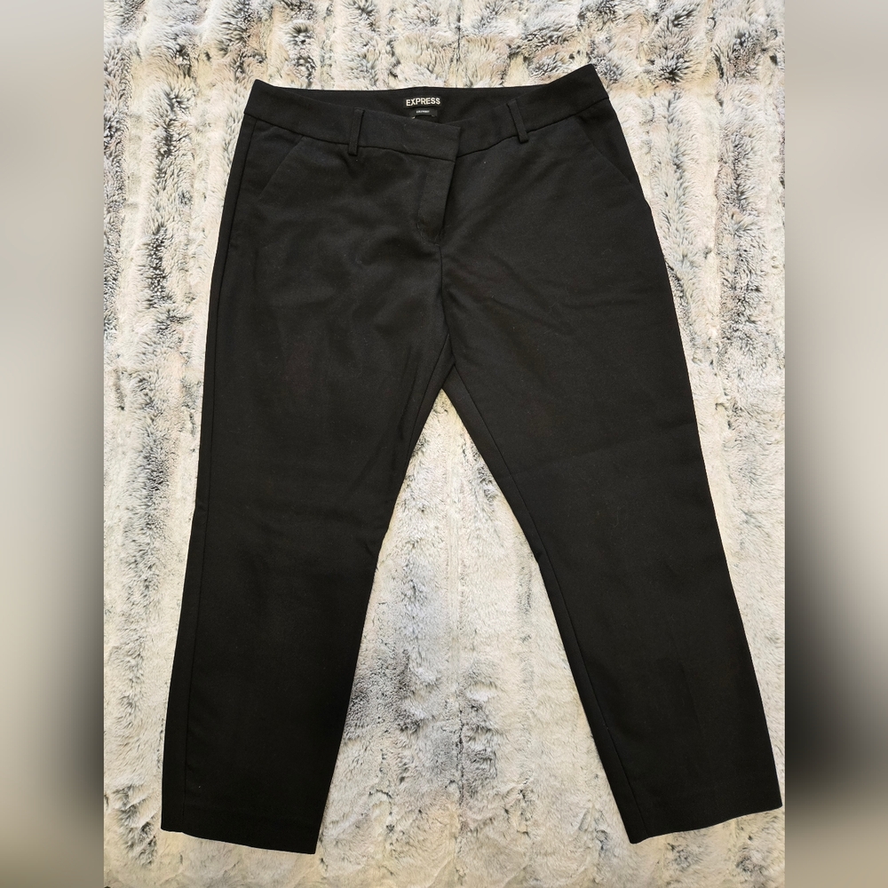 Express Columnist Black Dress Pants - 10 Short‎